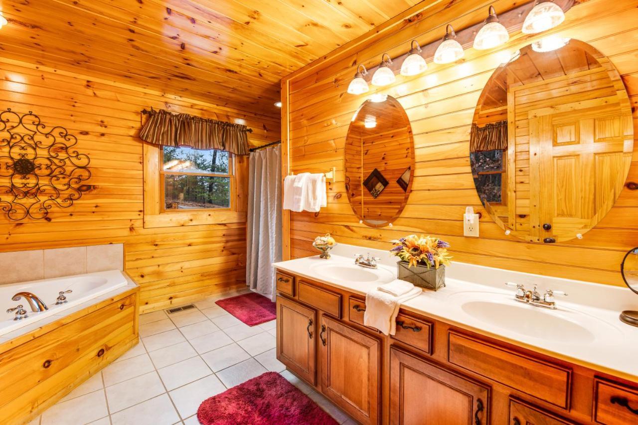 Villa Grizzly Manor Pigeon Forge Exterior foto